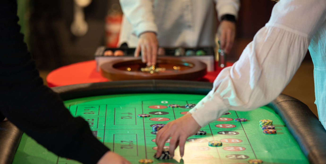 Tips for Playing in Live Casinos: Boost Your Success